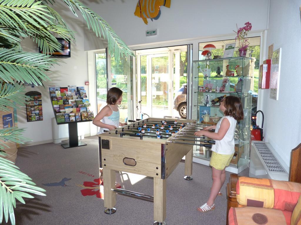 Hotel Le Kolibri Tournus Luaran gambar